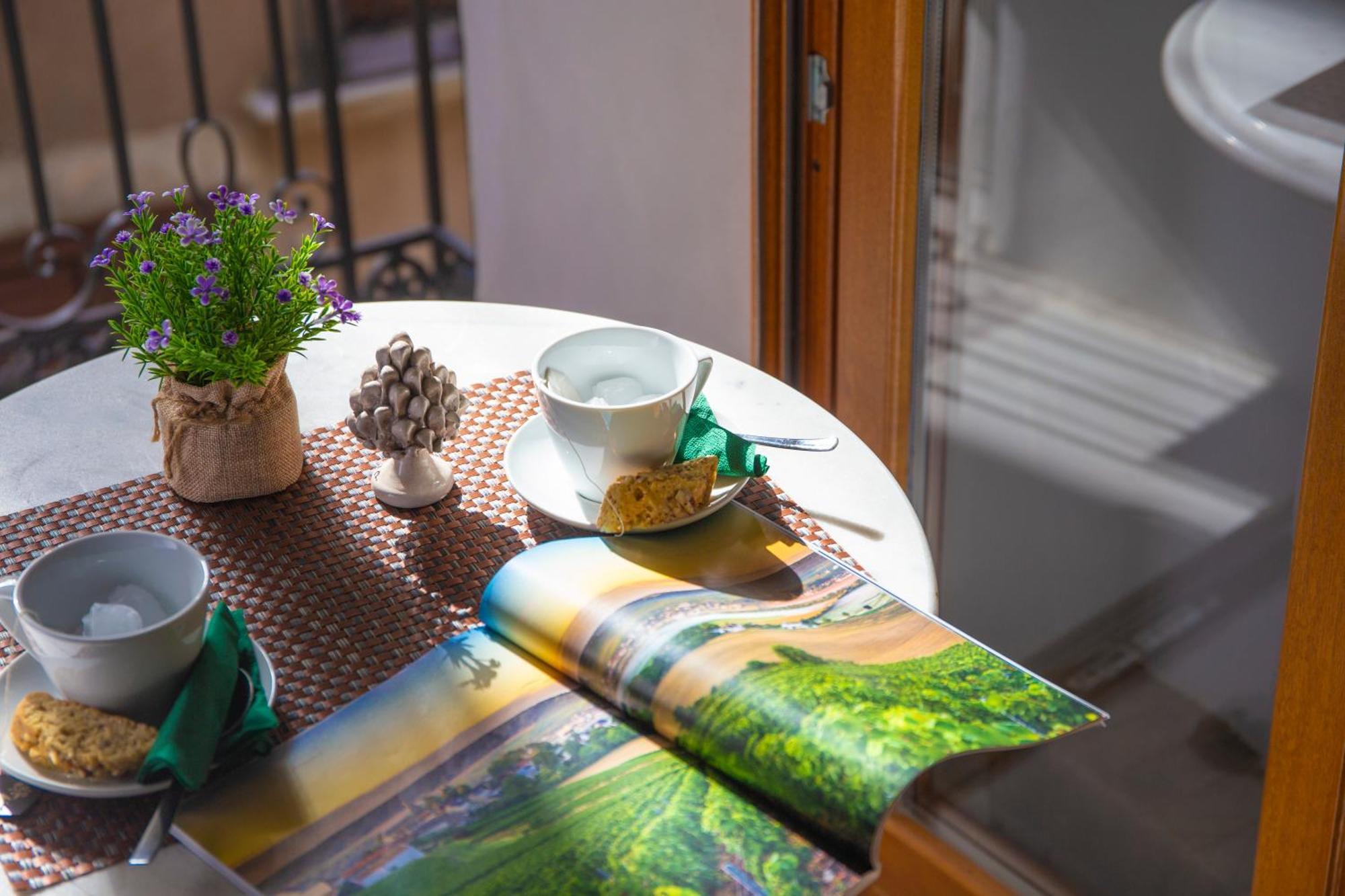 Porta Soprana Luxury Guest House & Spa Sclafani Buitenkant foto