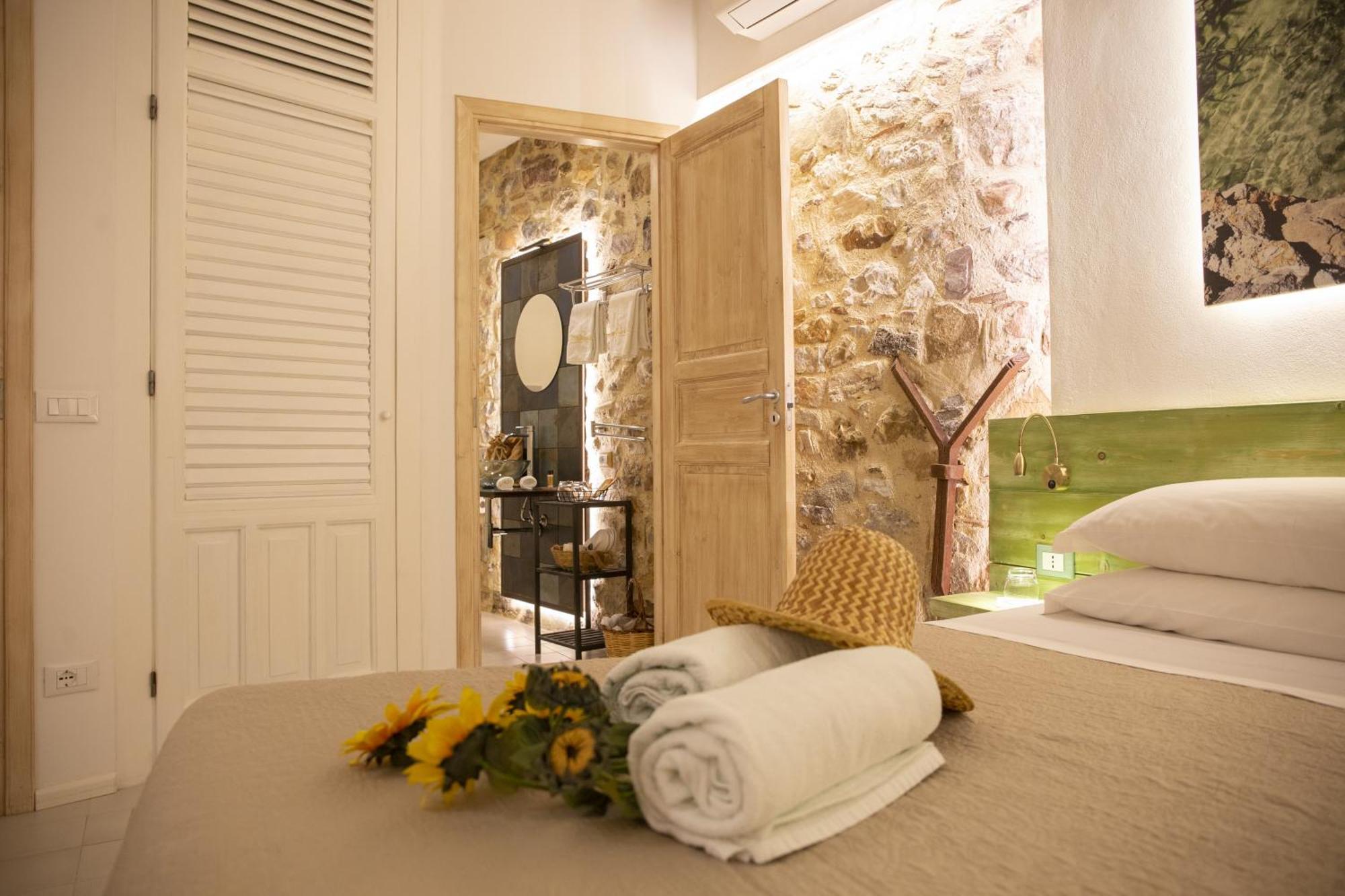 Porta Soprana Luxury Guest House & Spa Sclafani Buitenkant foto